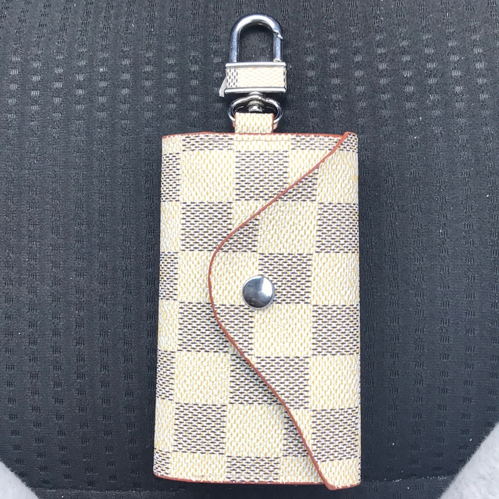Louis Vuitton Key Holder Case